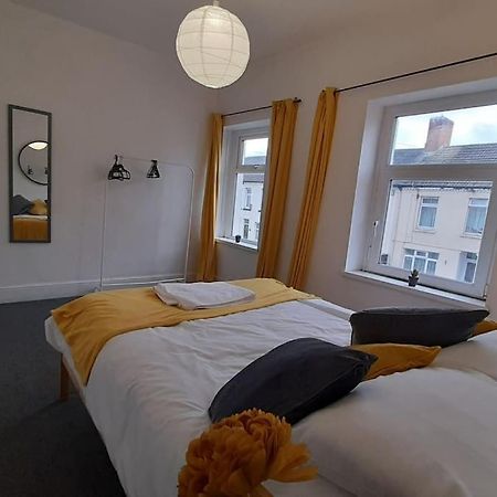 Spacious 4 Bedroom, Free Netflix, Central Location Cardiff Exterior foto